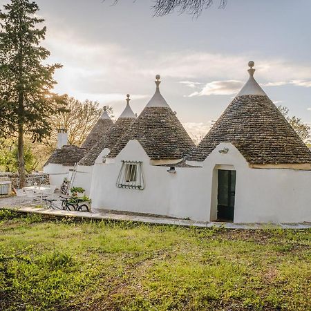 19 Secolo - Trulli Con Foresta, Bici E Barbecue Cisternino Extérieur photo